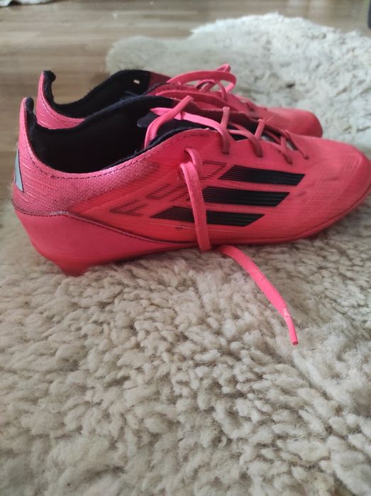 Korki F50 profesjonalne