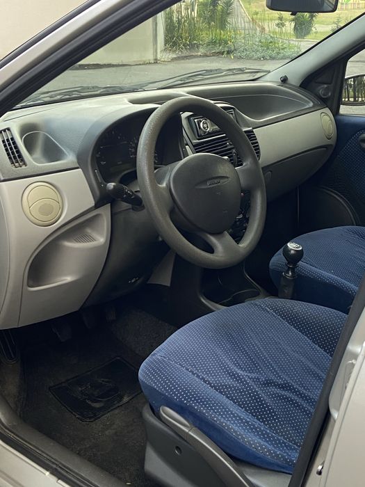 FIAT Punto 1.2 HLX — photo 4