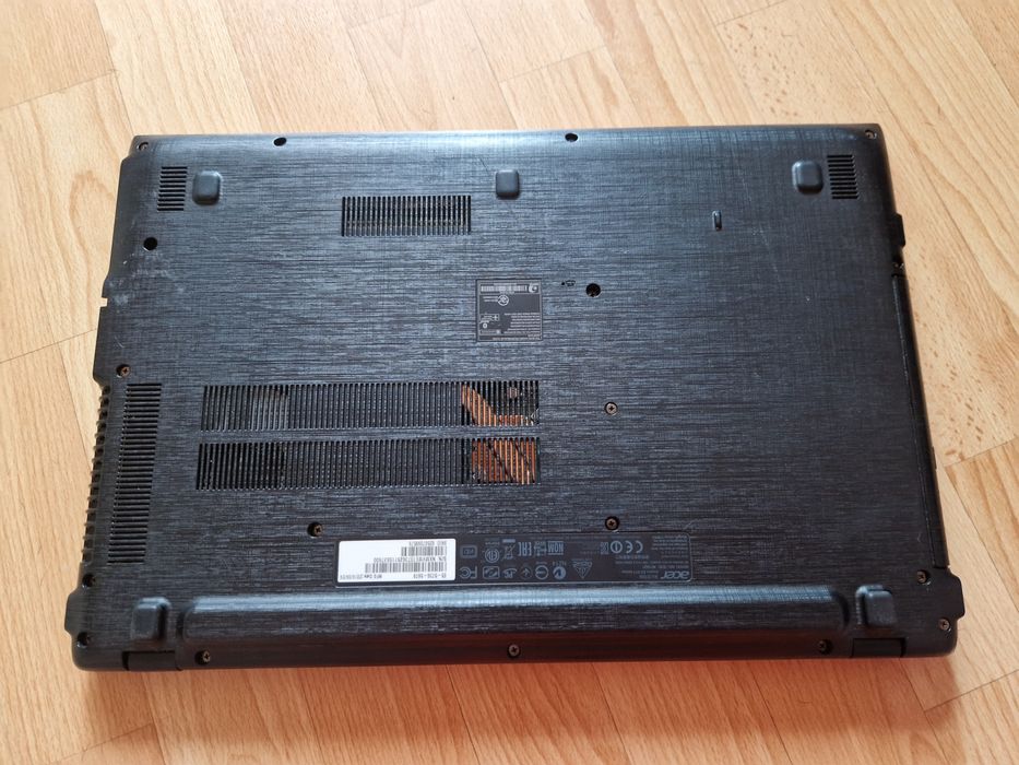 Робочий сенсорний ноутбук-планшет Lenovo Yoga 300
