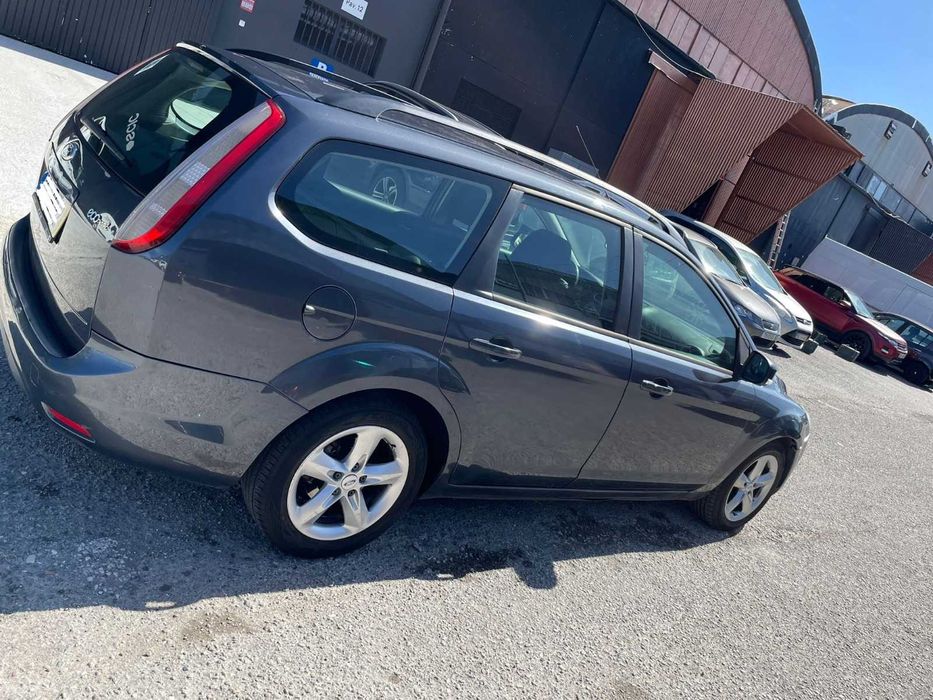 Ford Focus Carrinha Mk2 2010 1.6 TDCi EcoNetic Diesel Motor Excelente