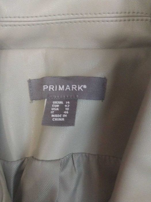 Шкіряний жіночий піджак розмір XL