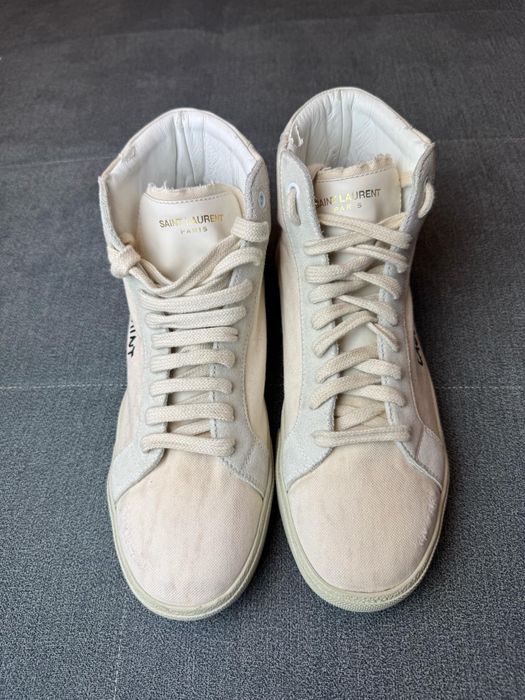 Saint Laurent Canvas Court Classic