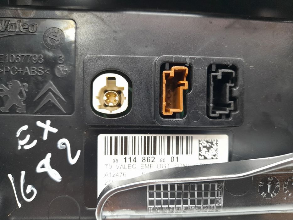 Display / ecrã de informações PEUGEOT 308 II