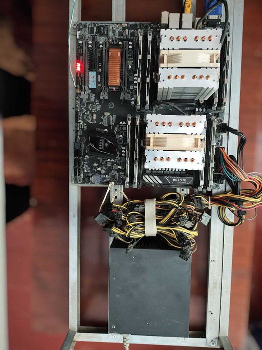 Сервер HUANANZHI X79-16D 3,4GHz 24-ядер, 256Gb DDR3 1866 MHz, 2Tb NvME