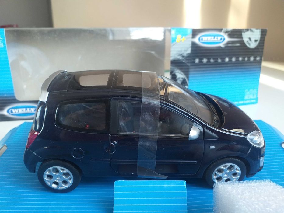 модель 1.24 RENAULT