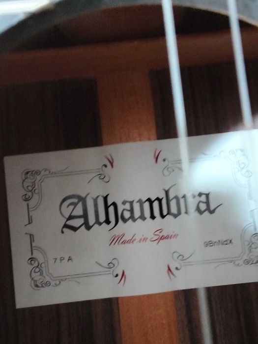 Guitarra Clássica Alhambra 7PA
