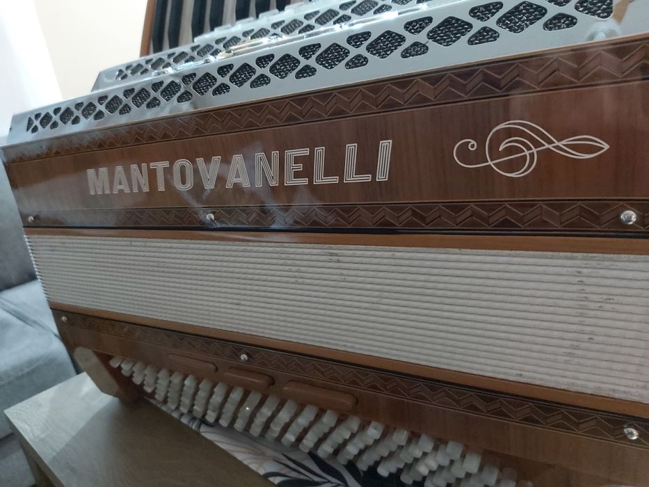 Akordeon Mantovanelli