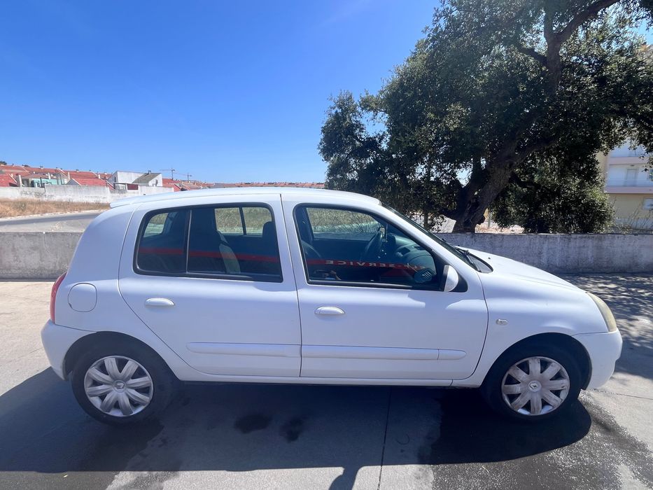 Renault Clio II  2008 1.2 16 V Gasolina (75 cv)