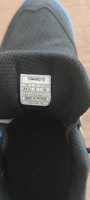 Halówki Asics Gel- game r. 39