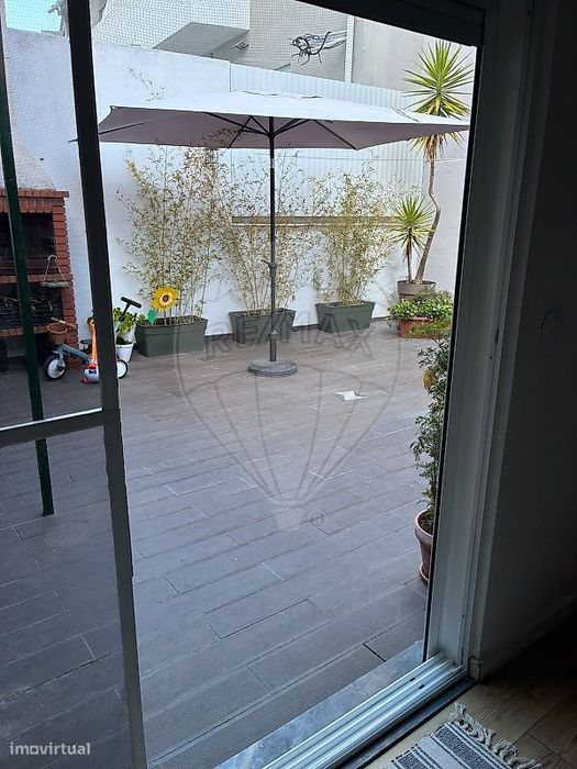 Apartamento T4 para venda