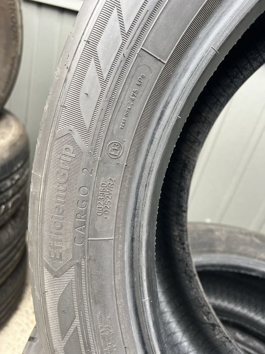 Літні шини 235/50/19С 111/109T GoodYear Cargo 2 цешка вантажні
