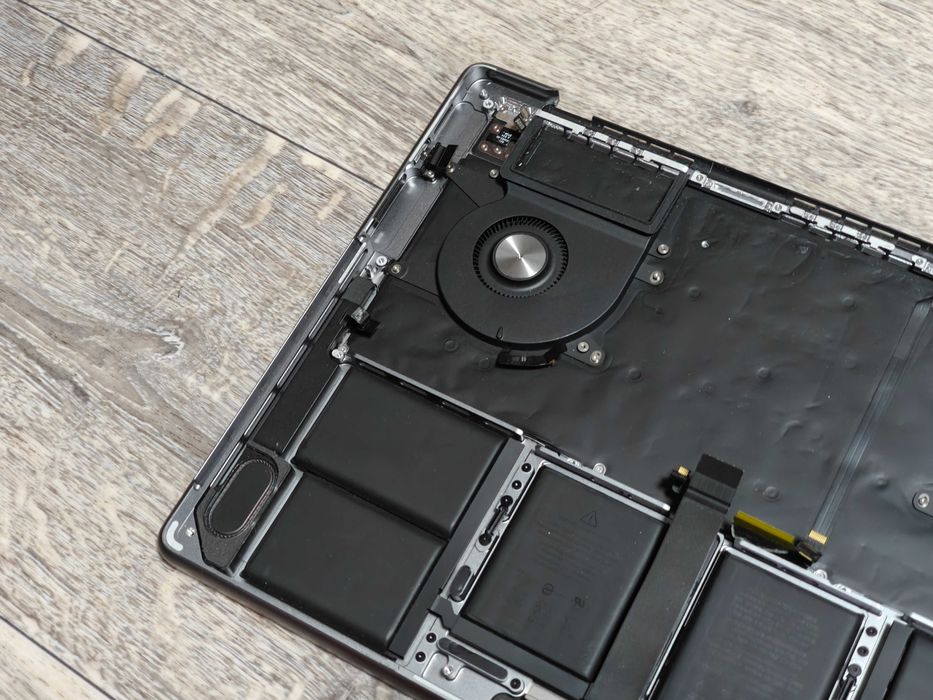 Корпус для MacBook Pro 14" (A2442, M1 Pro)