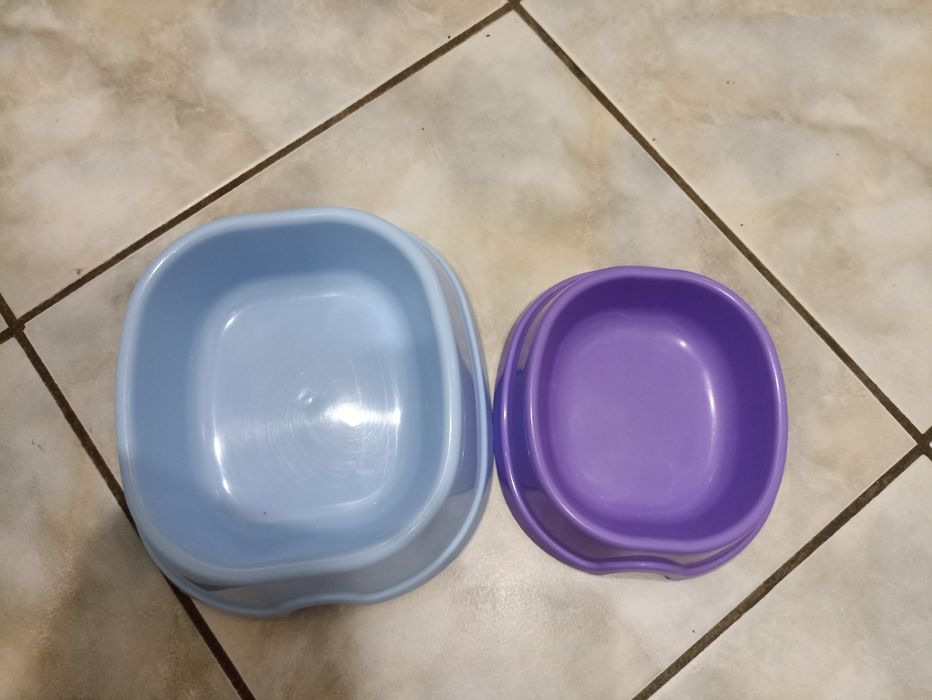 Миски для животных.