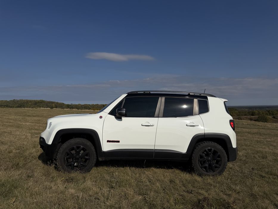 Jeep Renegade 2018 VIN ZACCJBCB3JPH26630 фото оголошення 17 з 22