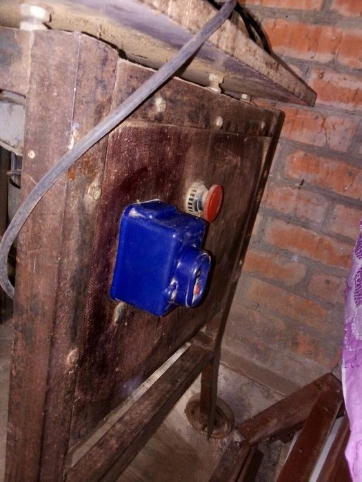 Фрезерный станок по дереву