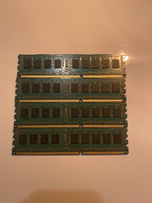 Pamięć RAM DDR3 16GB (4x4GB) 1600MHz – sprawna