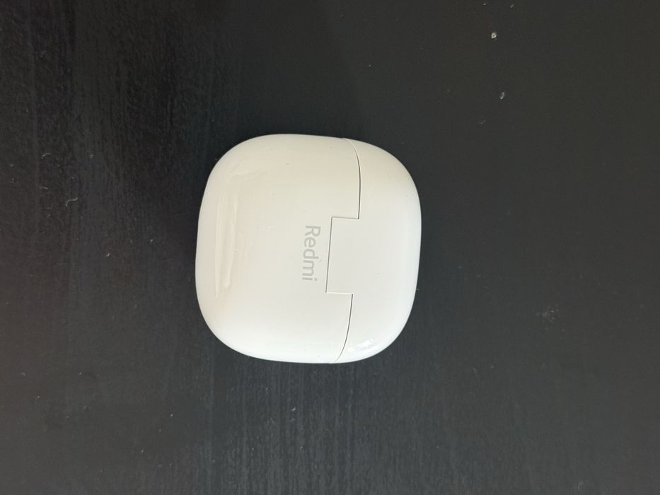 Fones Redmi sem fio brancos