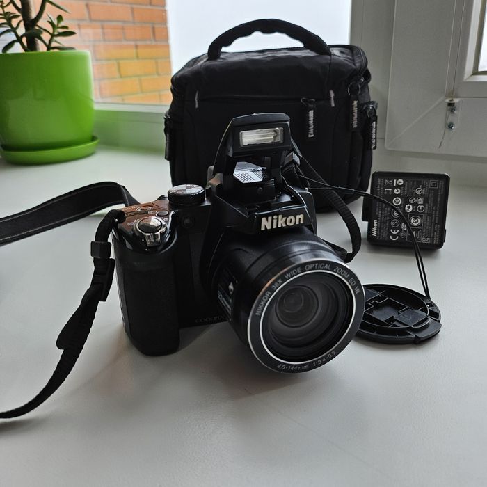 Nikon Coolpix P500 36x Zoom — суперзум 810 мм, Full HD відео