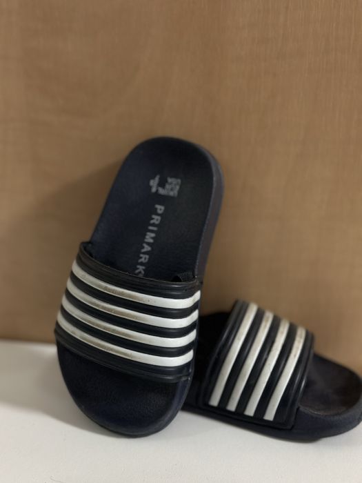 Шльопанці дитачі