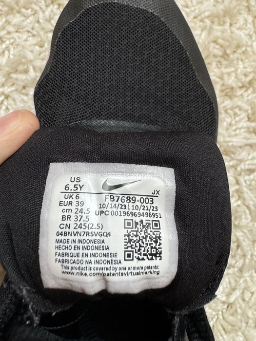 Красовки NIKE фірмені