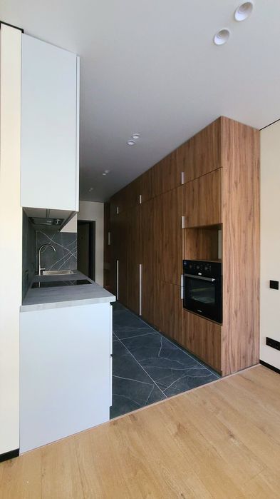 Шикарна Студія з РЕМОНТом під вигідну ОРЕНДУ від 350 $ на міс. ДОХОДУ