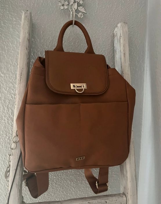 Mala mochila de senhora da Misako