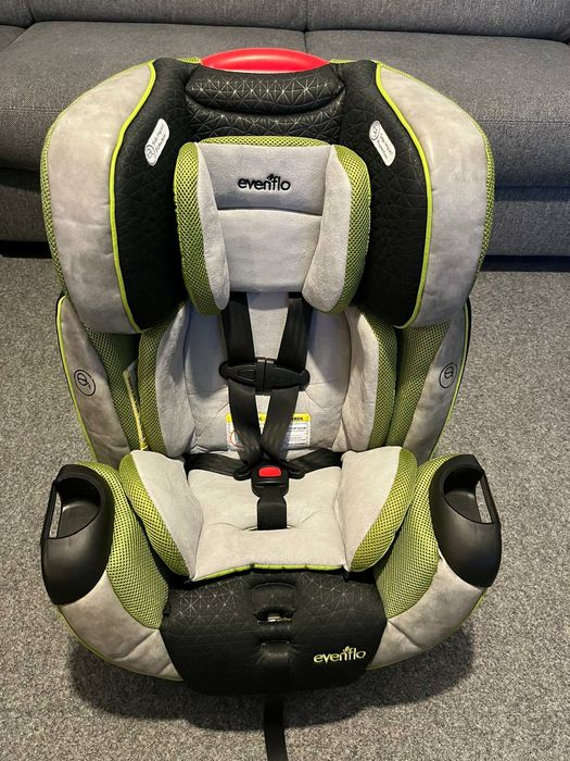 Evenflo Symphony Elite від 0 до 12 років з ISOFIX