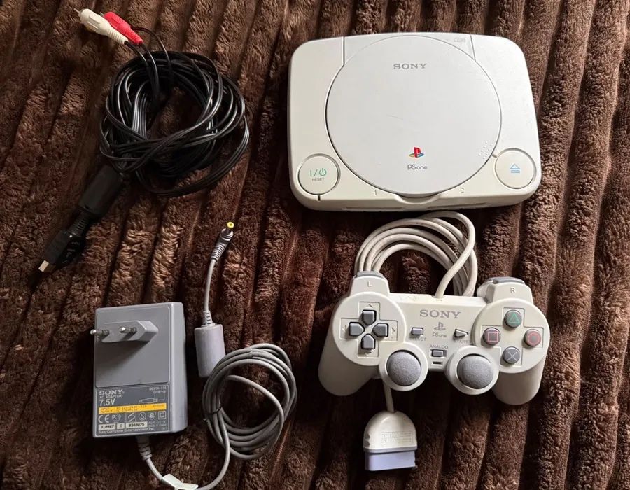 Ps one unikat uszkodzony