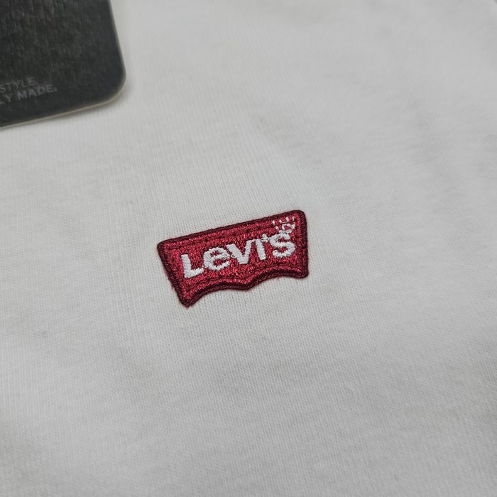 Bluzka Levi's Long Sleeve Baby White rozmiar L biała slim fit