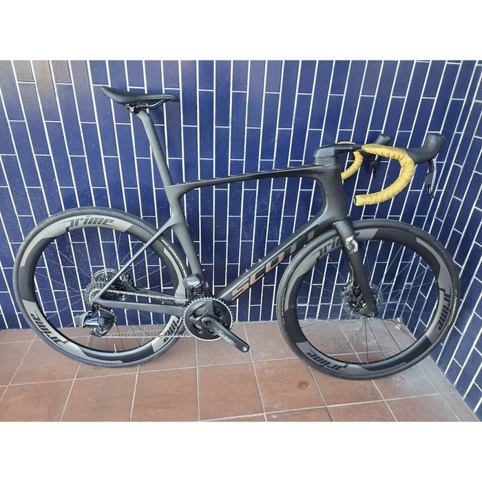 Scott foil xl com axs e rodas carbono