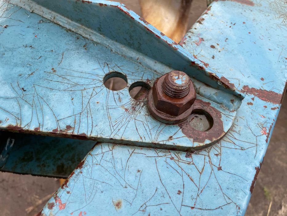 Продам Плуг 3-корпусний Overum 3-25-30-35-40 Rabe Werk Kverneland