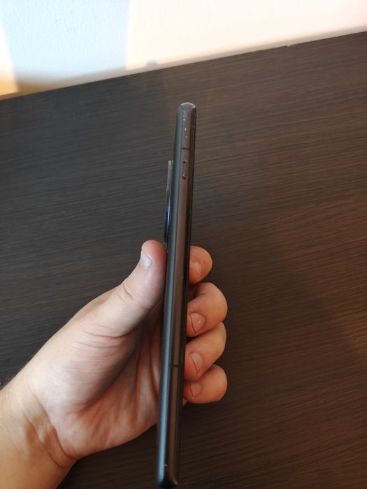 Oneplus 12R 256GB 16GB + 3 etui