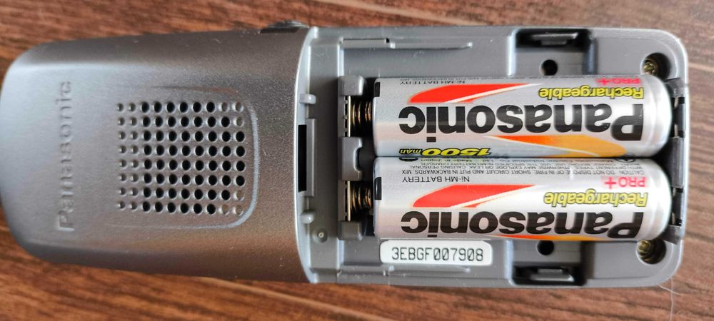 Panasonic KX-TCD735PD cyfrowy tel bezprzewodowy z automatem zgłoszenio