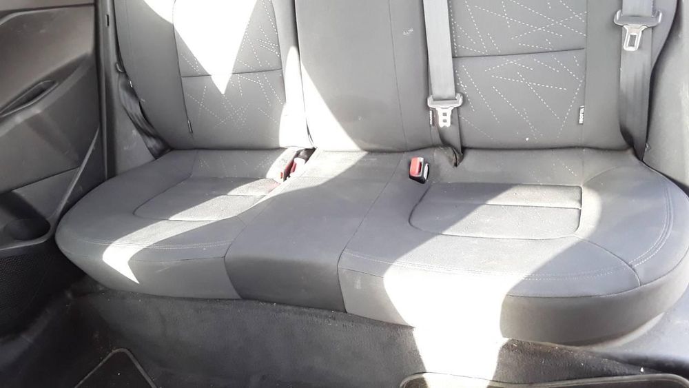 Bancos Traseiros Kia Rio Ub