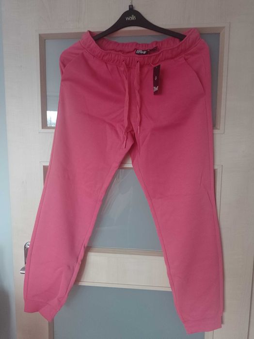 Spodnie dresowe Crivit M 40-42