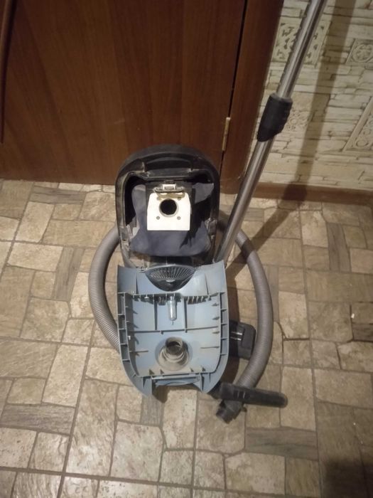 Продам пилосос Samsung 1500