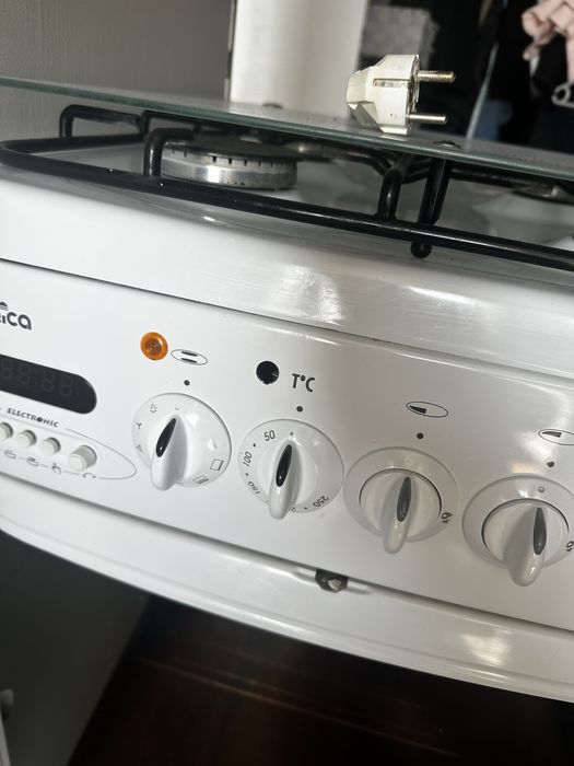 Kuchenka Amica Electronic