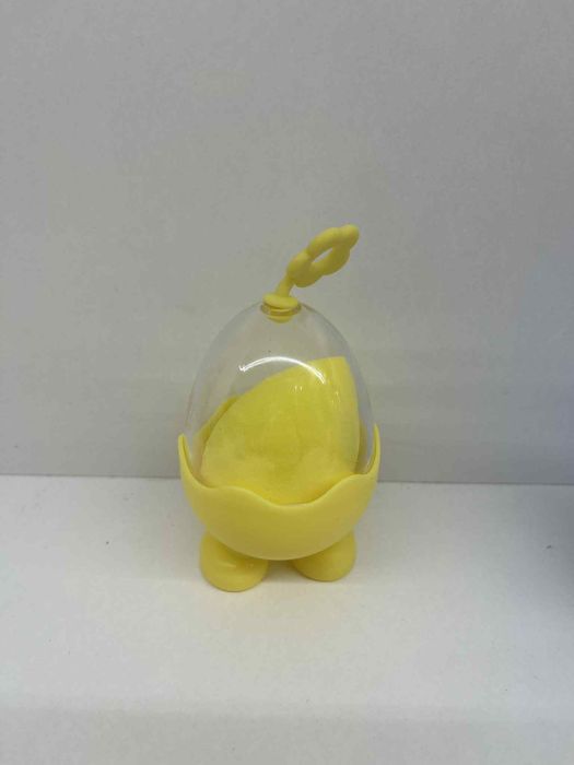 Nowe gąbeczki do makijażu w pojemniczkach