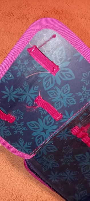 Piórnik dla dziewczynki Kraina Lodu