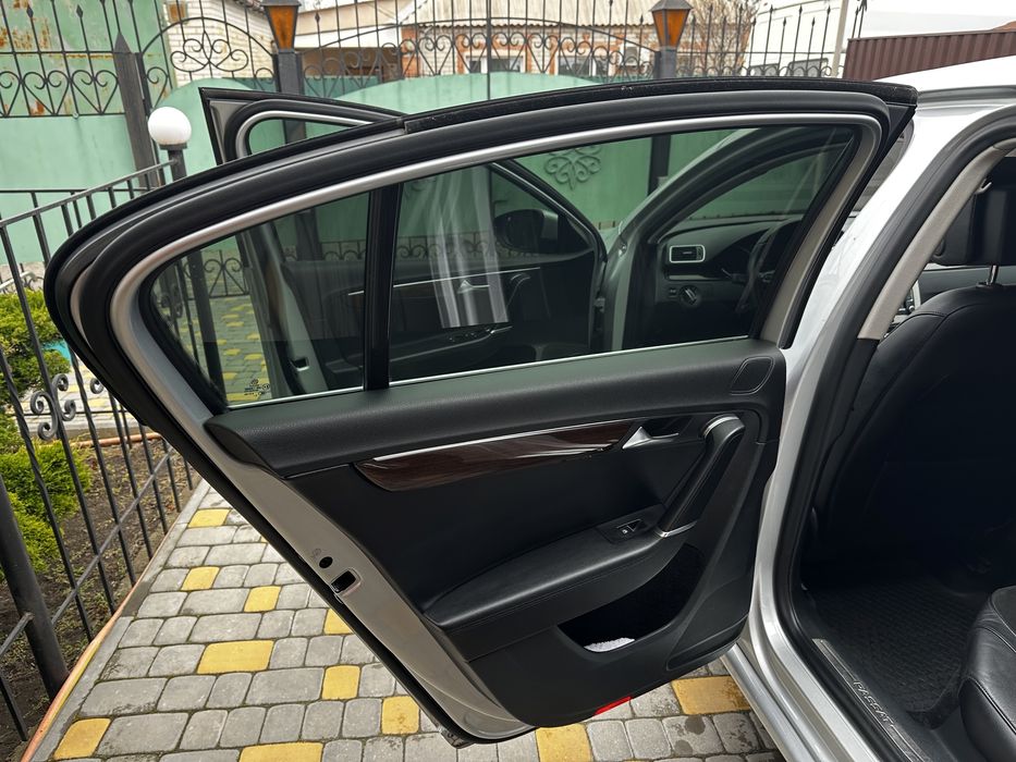 Volkswagen Passat B7