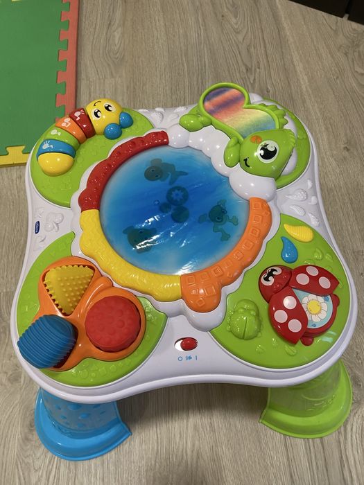 Mesa interativa e sensorial chicco