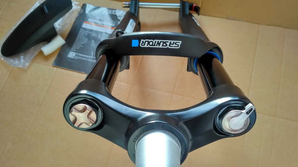 Вилка Suntour Aion 29"/27,5"+