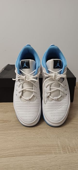 Buty Nike Jordan Max Aura 5.