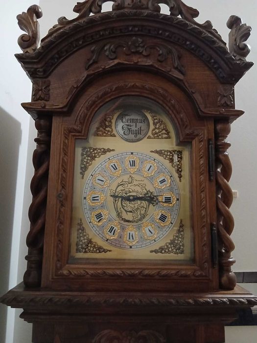 Relógio de pendulo Vintage - Tempus Fugit