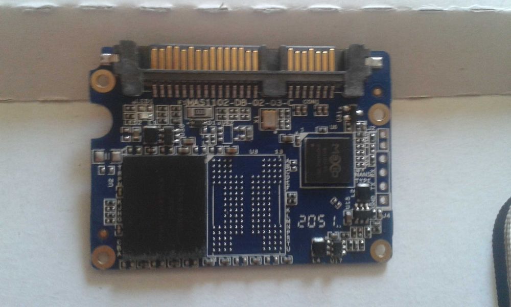 Комплектующие к ноутбуку//б.у.