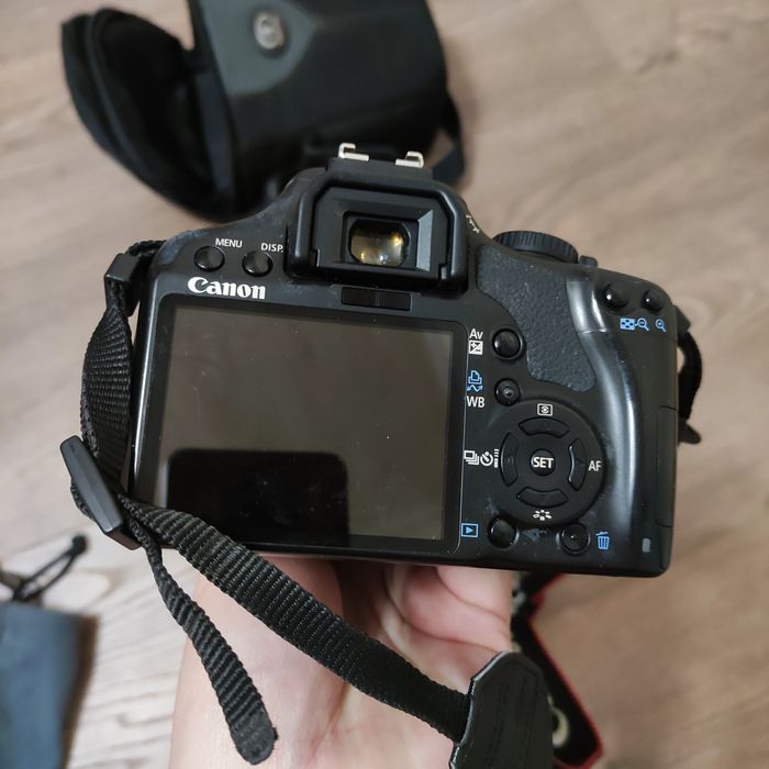 Canon 450D+ доп вспышка, чехол