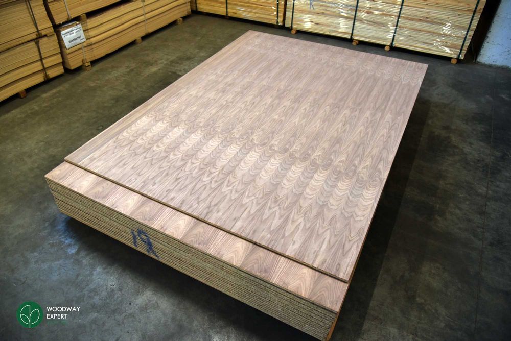 ДСП шпонований  Ясен, Горіх, Дуб, Вільха 2,8х2,07м (шпонированый дсп)