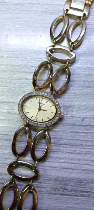 Zegarek Adriatica Classic damski Adriatica 3695.763