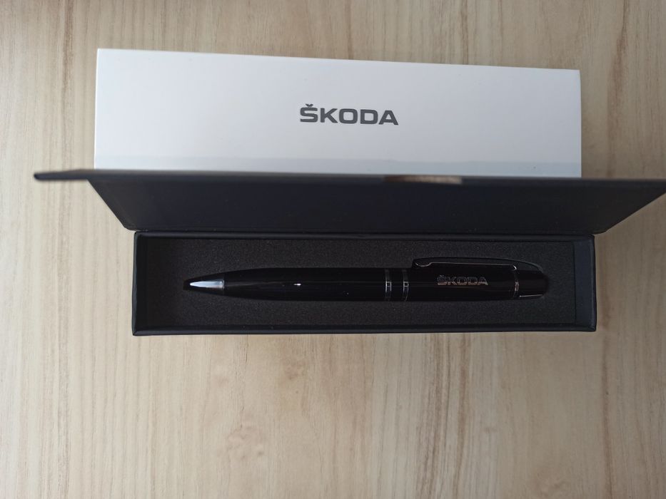 Металева кулькова ручка Škoda