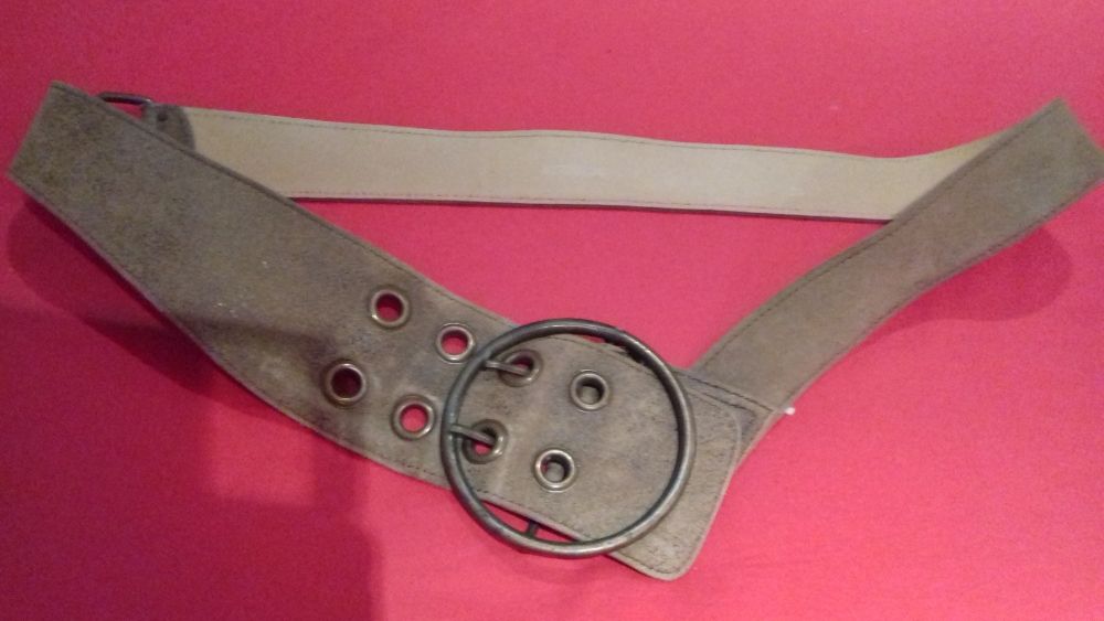 Cintos de senhora fivela redonda Salsa